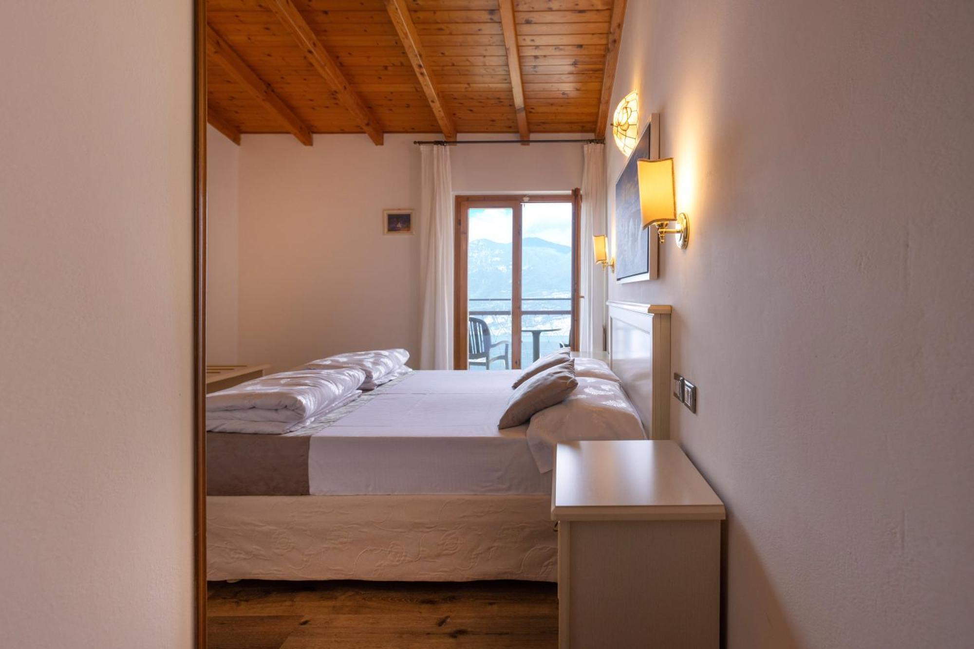 Hotel Rabay برنزوني سول جاردا المظهر الخارجي الصورة
